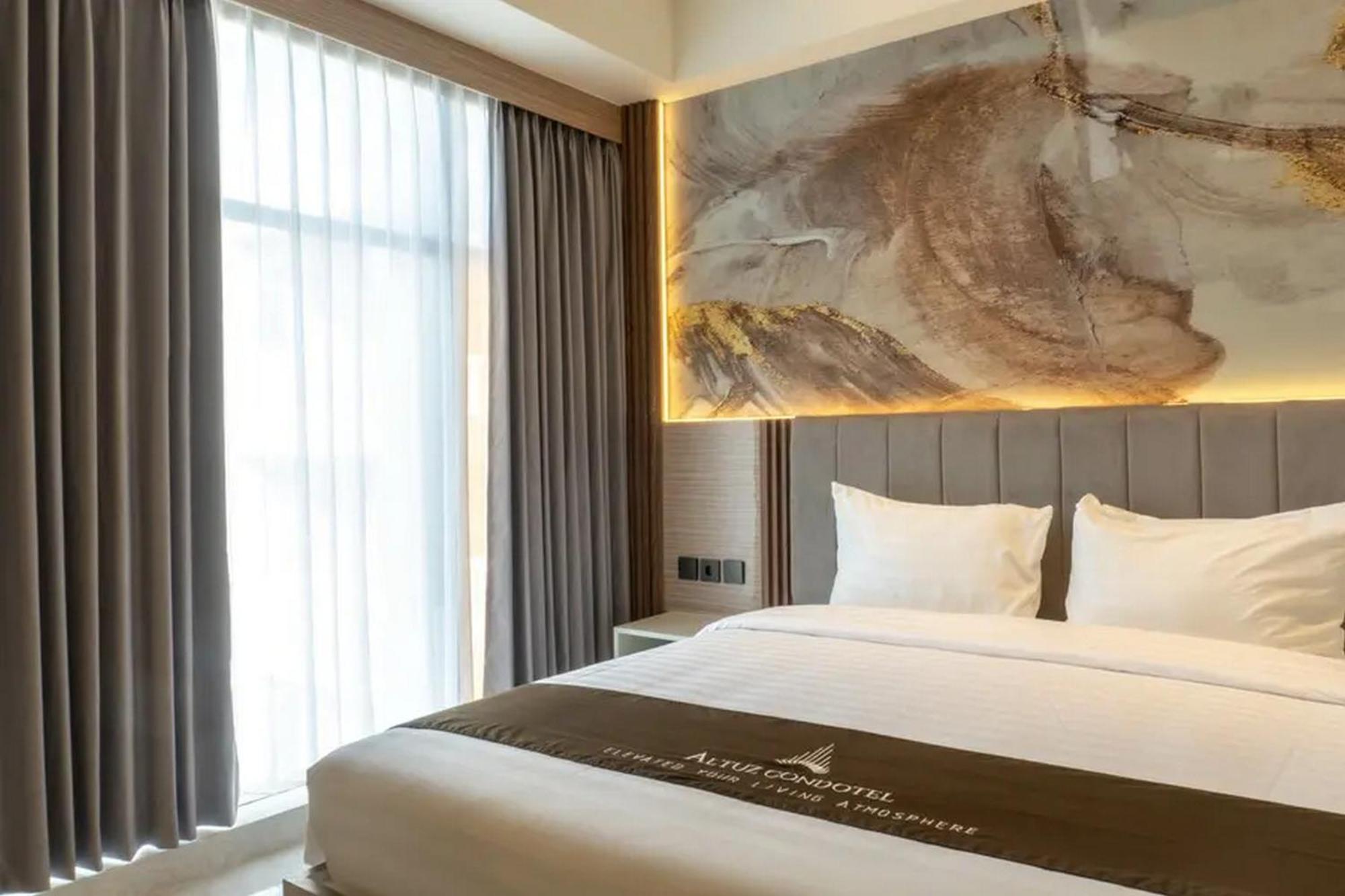 Redliving Apartemen Premium Exclusive Seturan Yogyakarta Eksteriør billede
